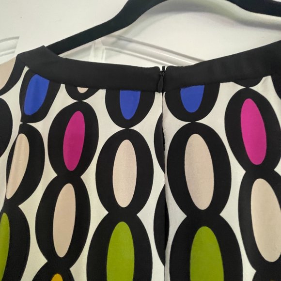 Trina Turk Silk geometric cocktail dress size 4 like new! - Picture 4 of 5